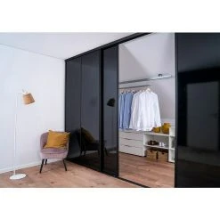 BAUHAUS Room Plaza Easy Schiebetür-Bau-Set Hochglanz Schwarz/Weiß | Premium Qualität | Einfache Montage -Schränke Möbel Mall 12 55